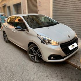 Peugeot 208 BlueHDi 100cv GT Line **FULL**