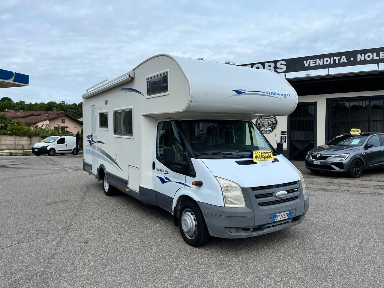 Challenger 972 mansardato gemellato SOLO 41.000 KM! 7 posti letto
