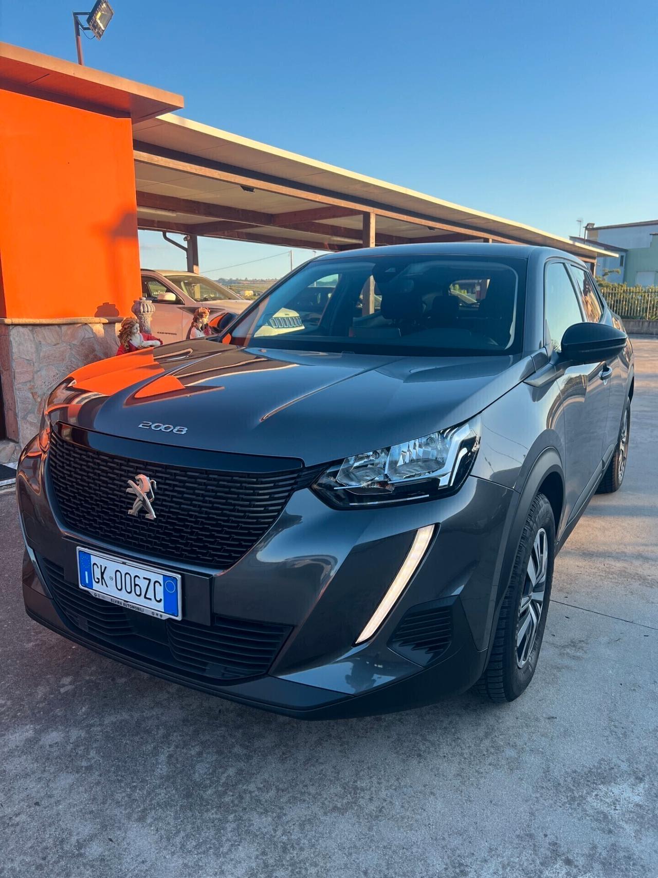 Peugeot 2008 PureTech 100 S&S - SOLO 26.000km