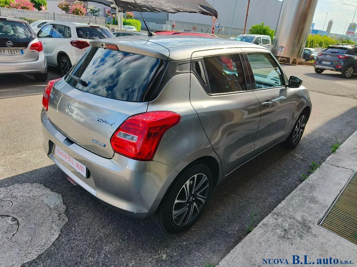 SUZUKI - Swift - 1.2 Hybrid Top
