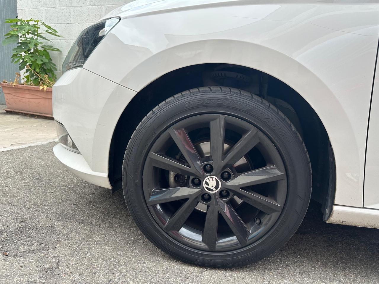 Skoda Fabia 1.0 MPI 60 CV Twin Color Design Edition Nero