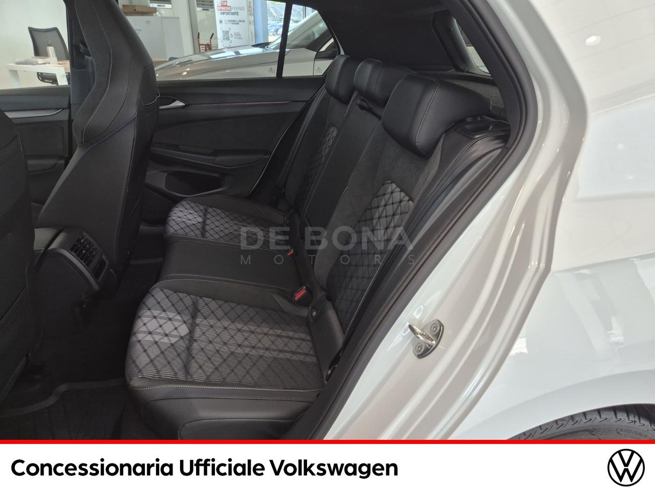 Volkswagen Golf 2.0 tdi r-line plus 150cv dsg