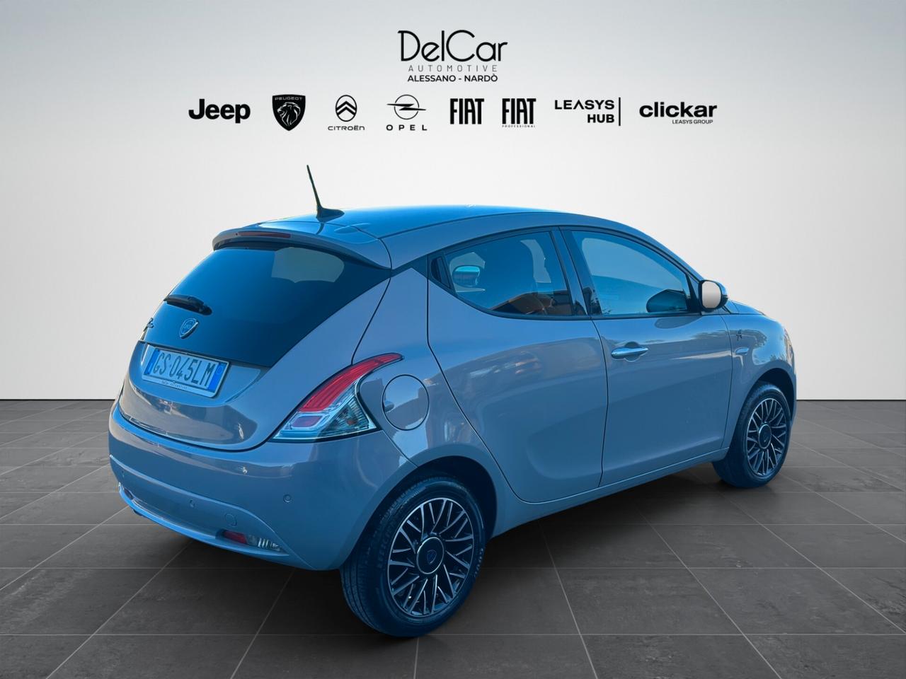 Lancia Ypsilon 1.0 FireFly 5 porte S&S Hybrid Alberta Ferretti
