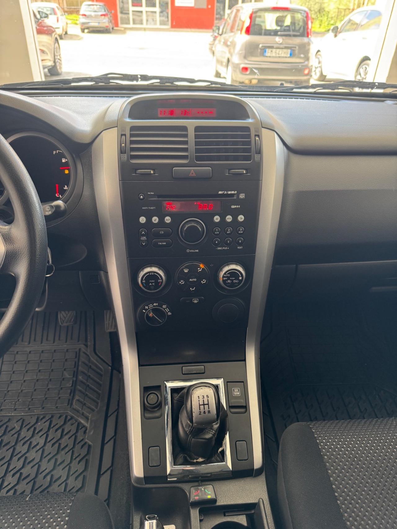 Suzuki Grand Vitara 1.9 DDiS 5 porte Executive