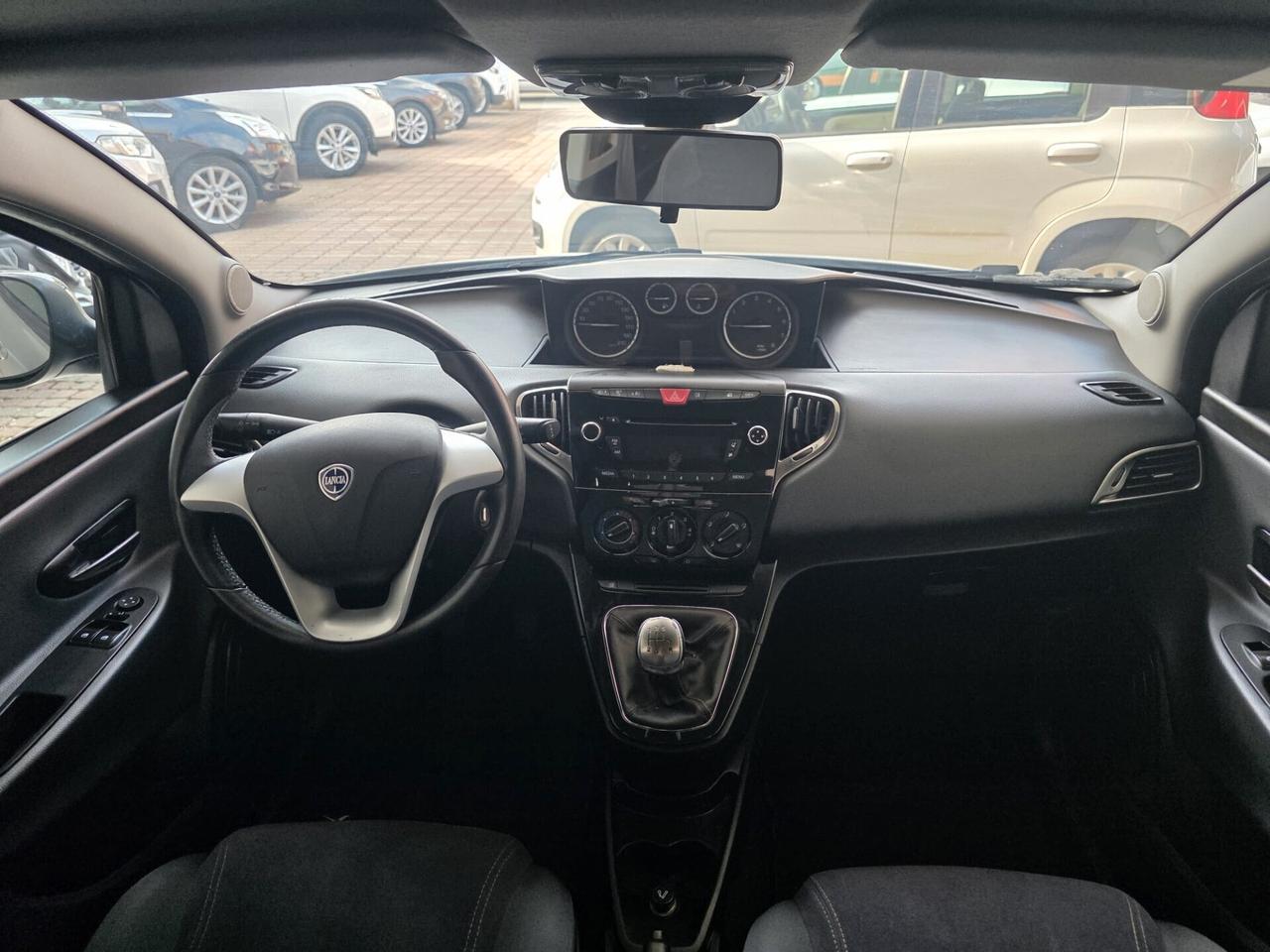 LANCIA YPSILON 1.2 BENZINA DEL NORD ITA 2013