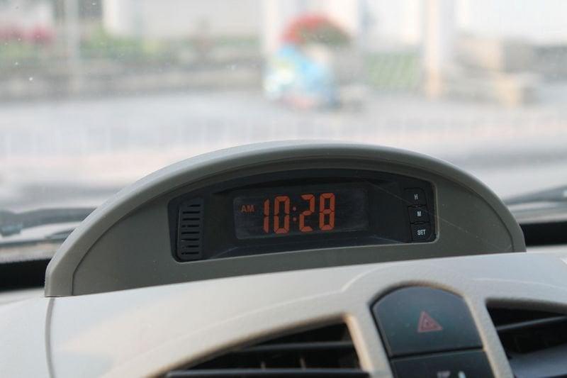Mahindra Genio Genio 2.2 SC2 N1