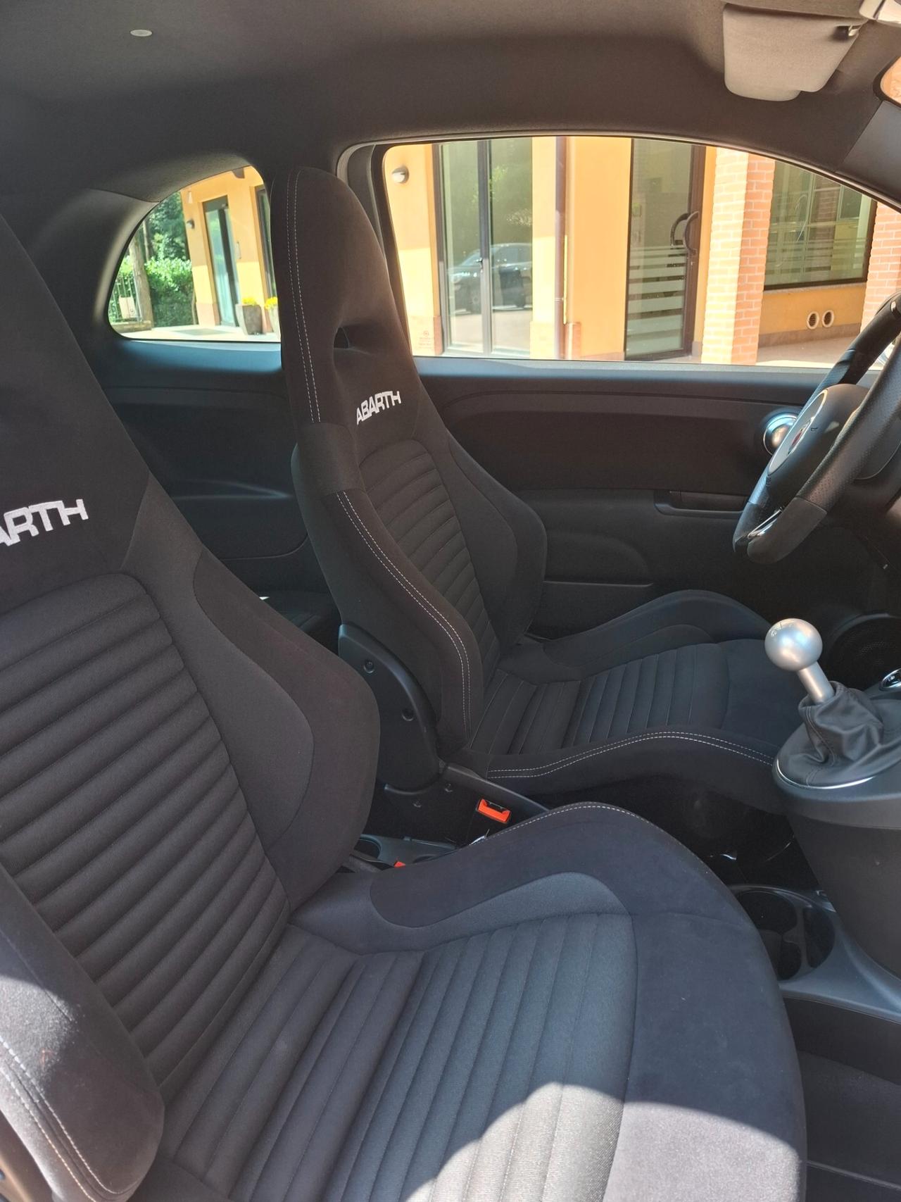 Abarth 595 1.4 Turbo T-Jet 180 CV Competizione