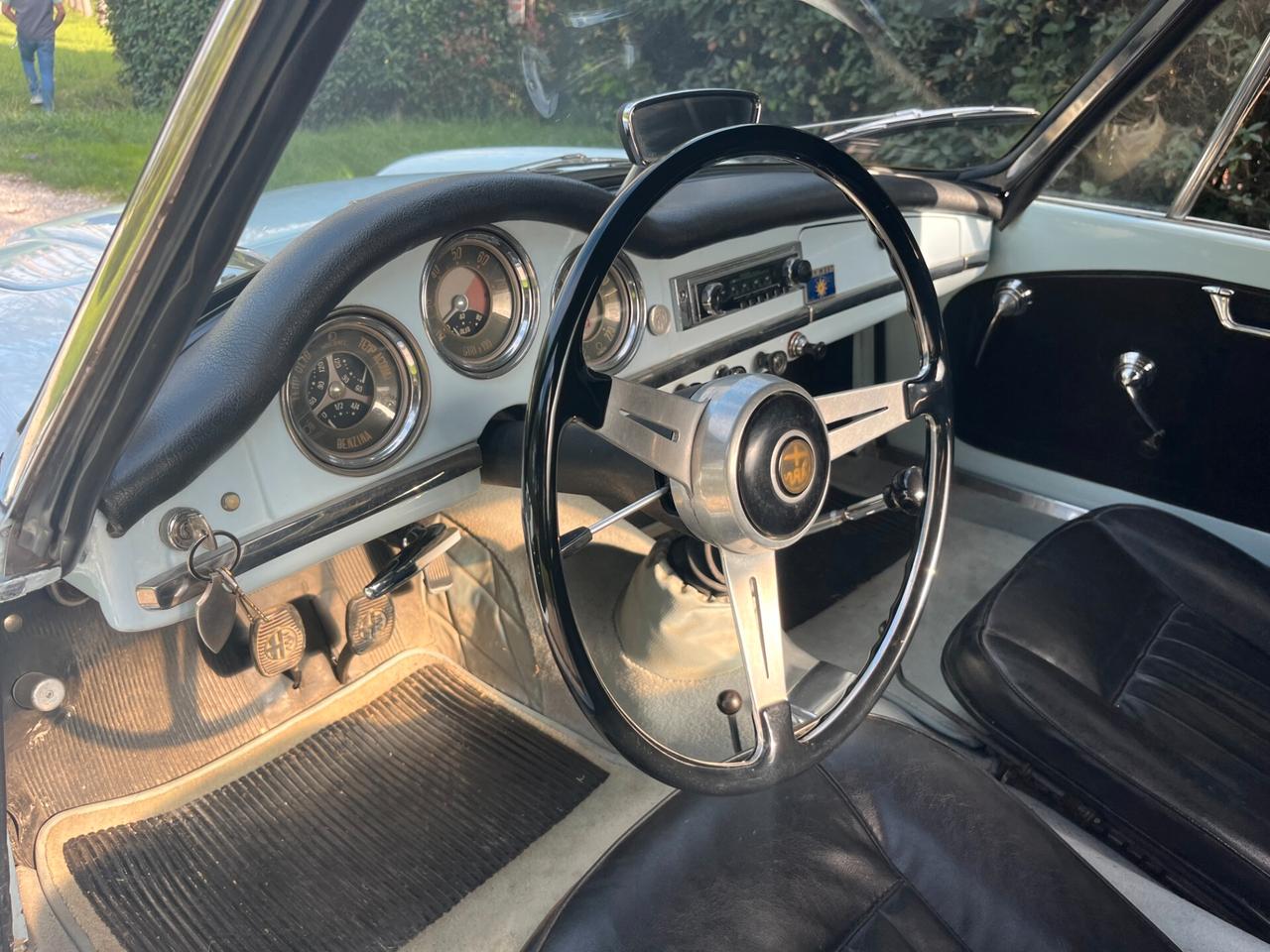 Alfa Romeo Giulia Spider