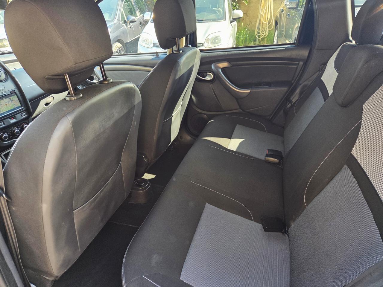 Dacia Duster 1.6 115CV GPL Lauréate NAVI GARANZIA 12 MESI