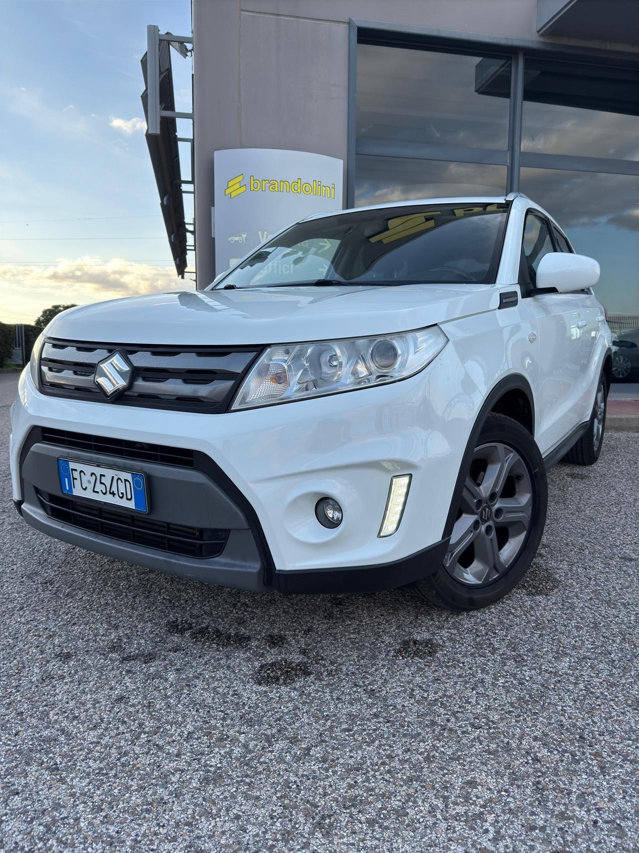 Suzuki Vitara 1.6 DDiS V-Top 2wd my16"