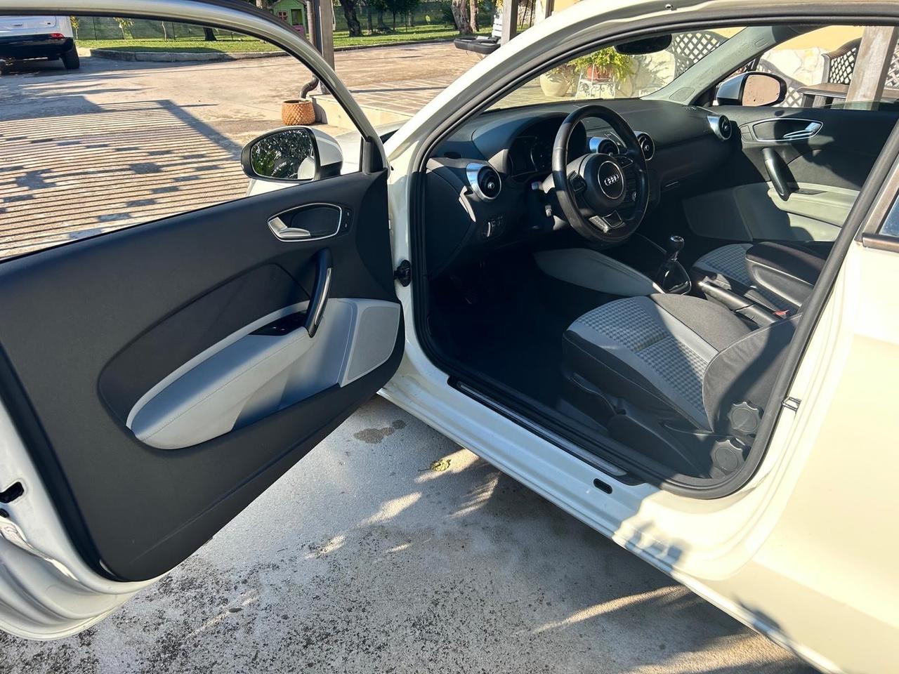 Audi A1 1.6 TDI 105 CV Ambition