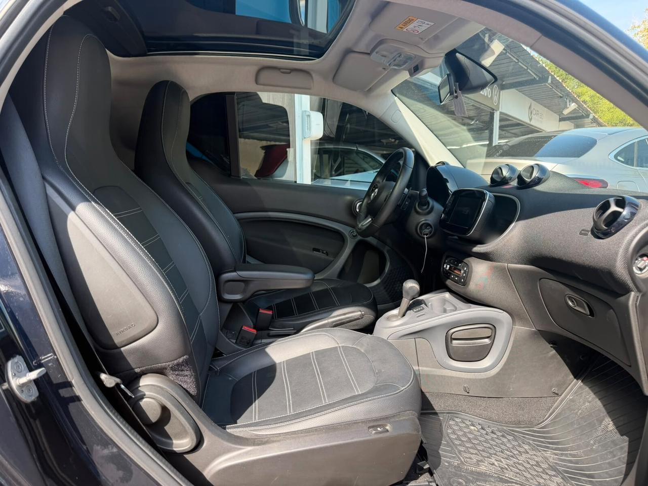 Smart ForTwo 90 0.9 Turbo Prime Blue Paris