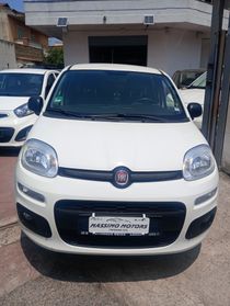Fiat Panda 1.2 Lounge uconnect,pari al nuovo.