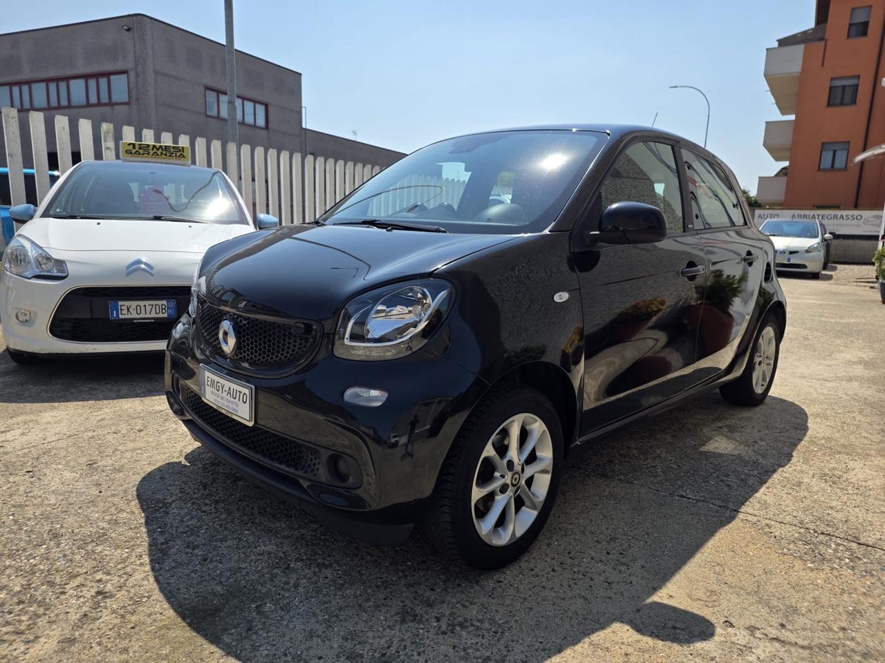 Smart ForFour 71CV,, 1.0b. AUTOMATICO solo 53.000km.
