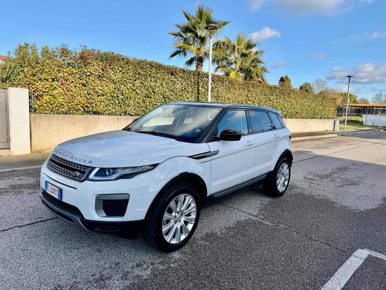 Land Rover Range Evoque 2.0 TD4 150 CV 5p. SE Dynamic