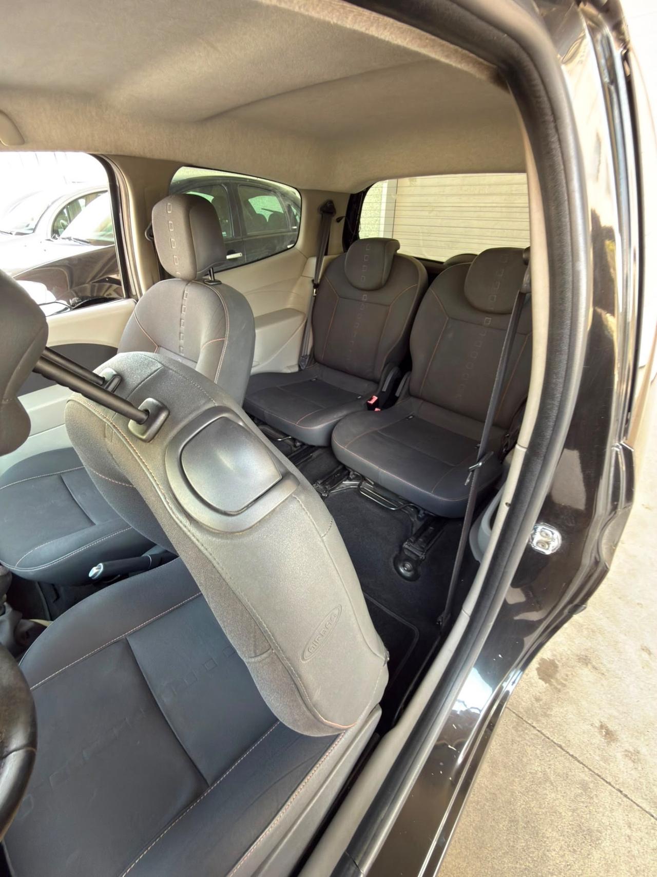 Renault Twingo 1.2 8V