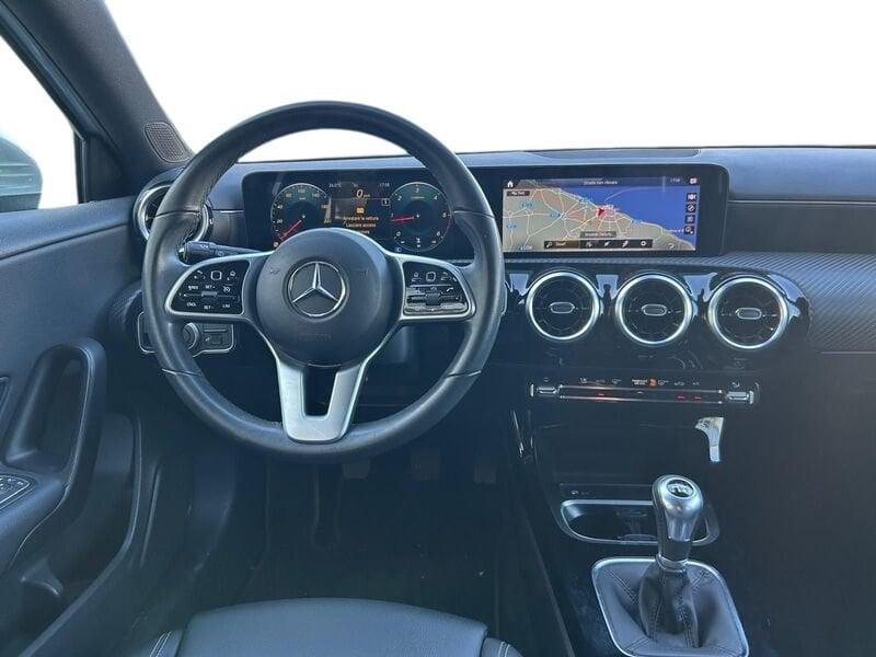 Mercedes-Benz Classe A 180 d 116 CV NAVI LED Business Extra