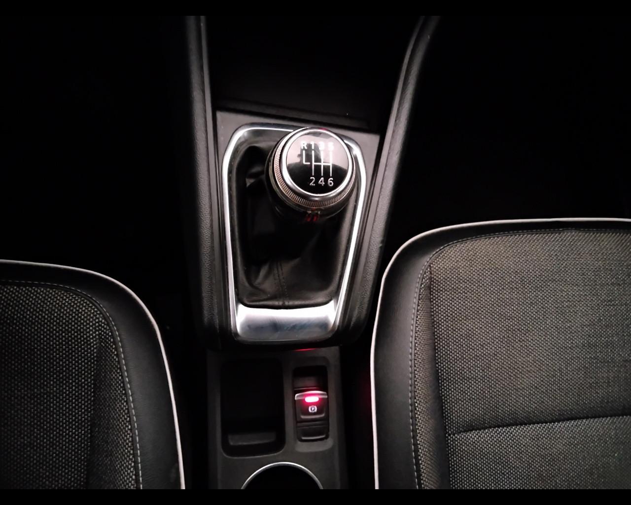 RENAULT Captur II 2019 - Captur 1.5 blue dci Intens 95cv