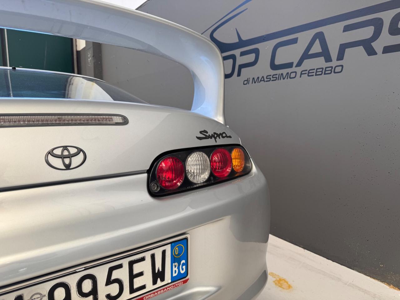 Toyota Supra 3.0i Twin-turbo ITALIANA guida a SX MANUALE