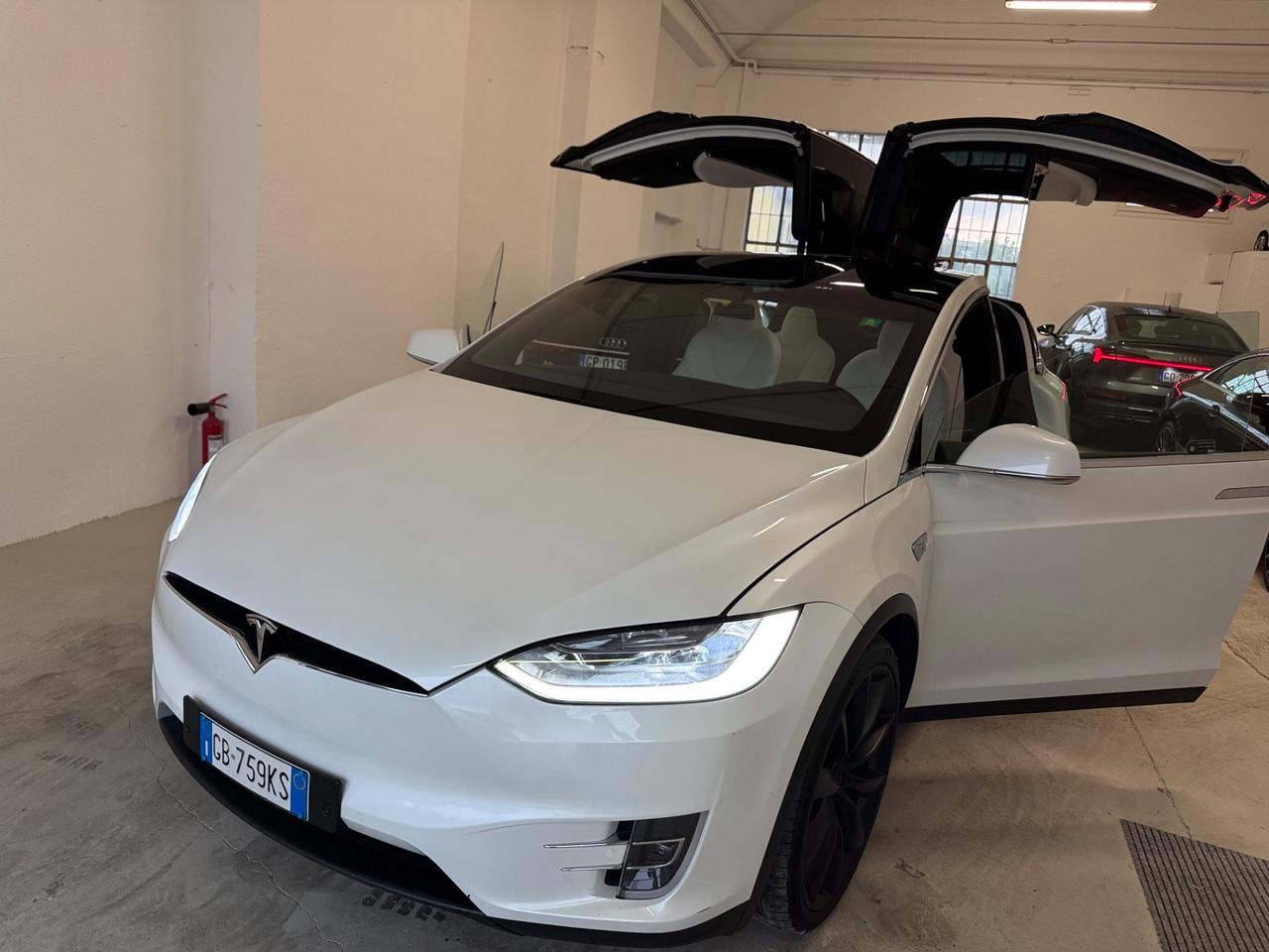 Tesla Model X Long Range Dual Motor 6 posti Extrafull