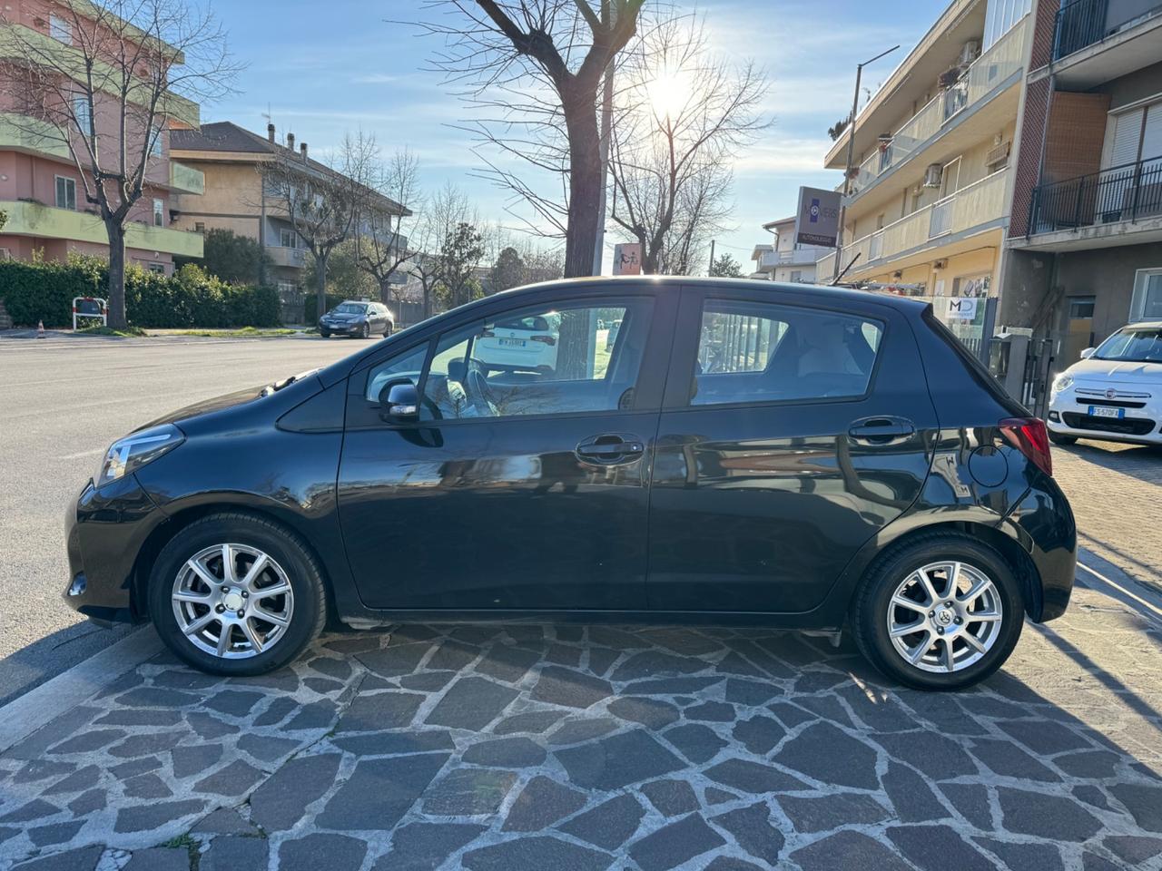 Toyota Yaris 1.4 D-4D 5 porte Active