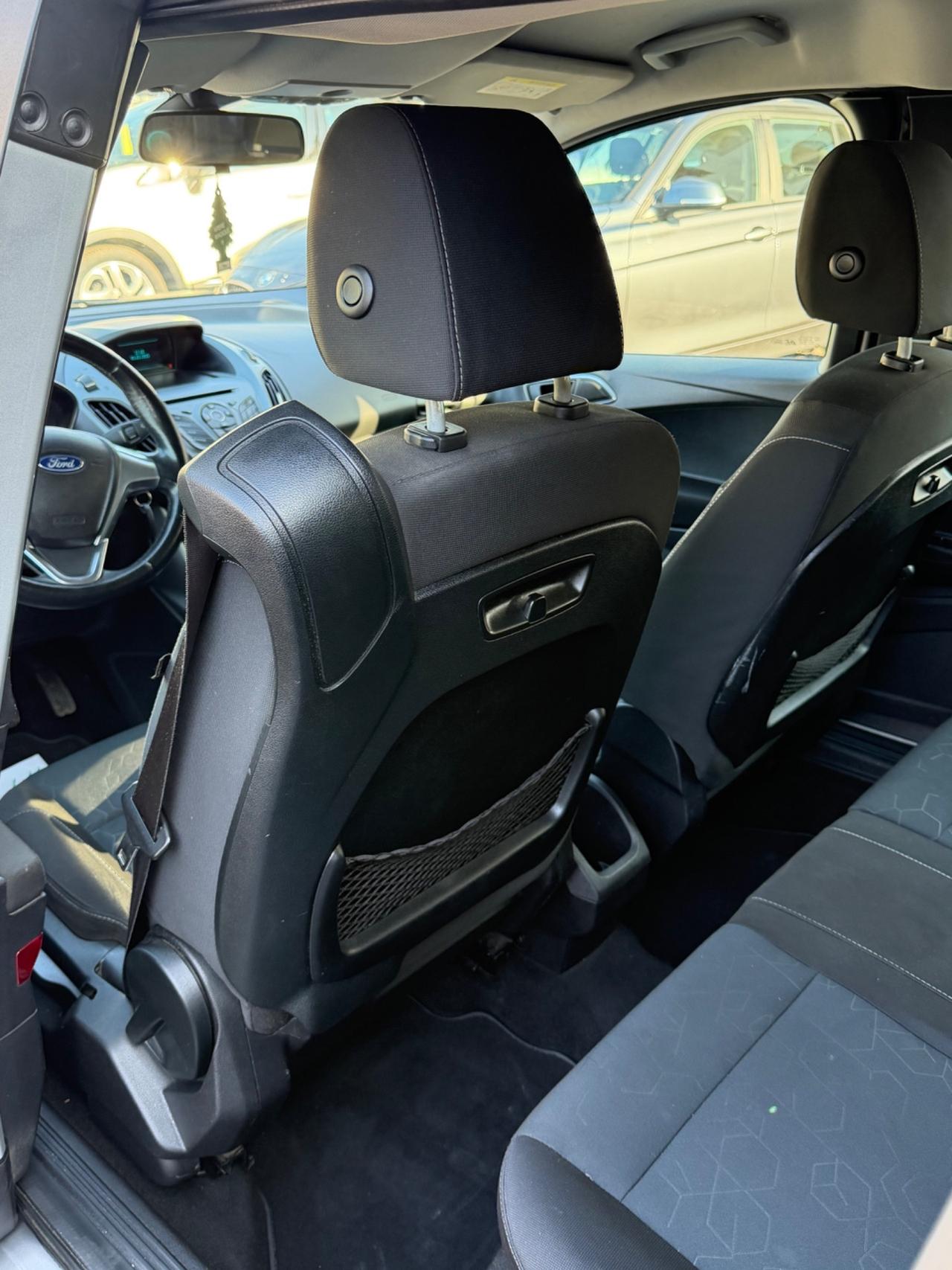 Ford B-Max 1.5 TDCi 95 CV Business Titanium