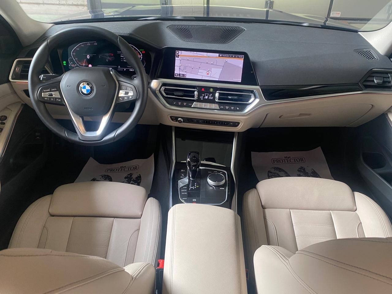 Bmw 330 330i xDrive Luxury