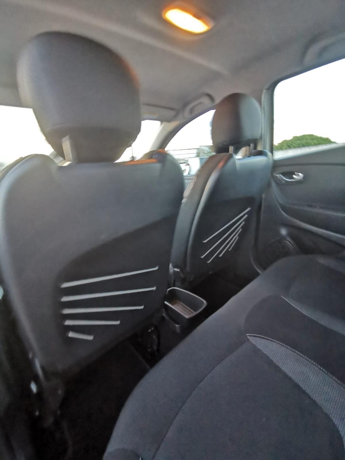 Renault Captur dCi 8V 90 CV EDC Energy - 12/2015