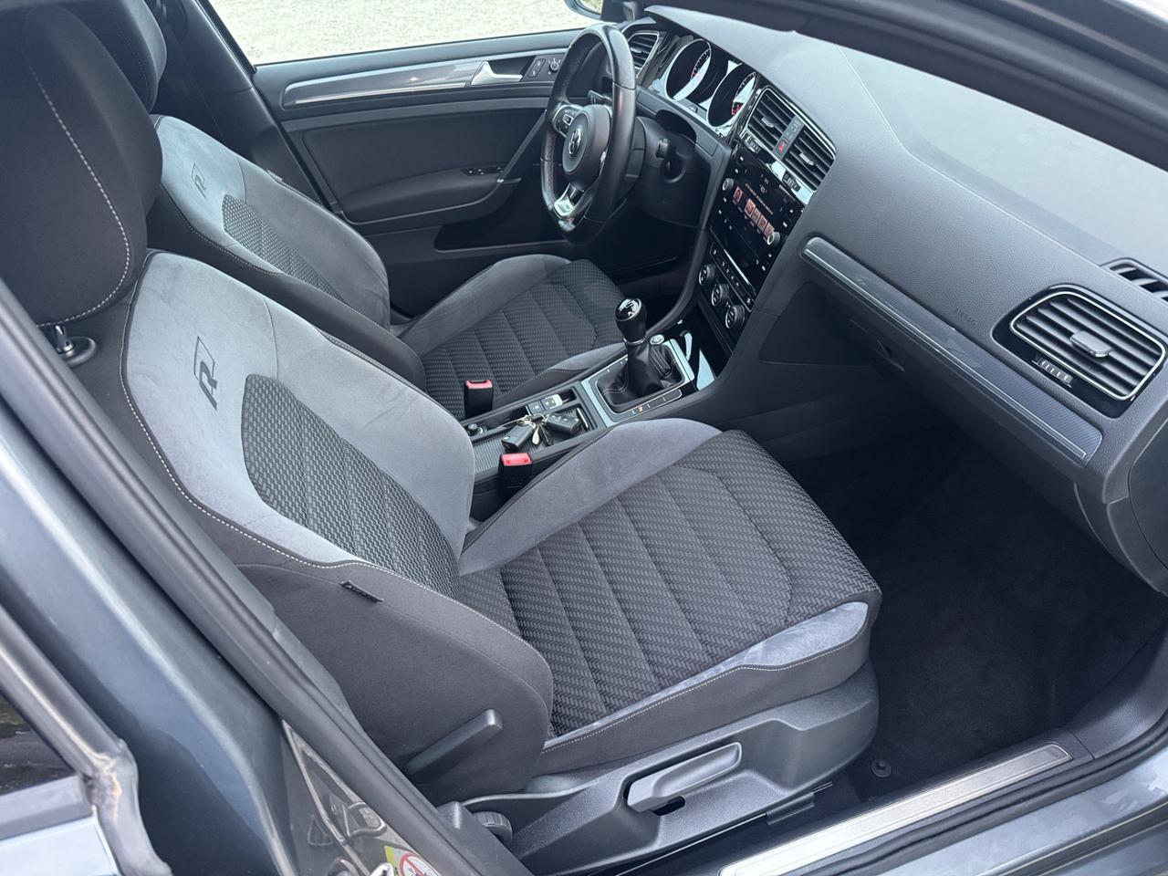 Volkswagen Golf 7 R-Line 1.6 TDI 115 CV Pack R Top di Gamma Euro6d