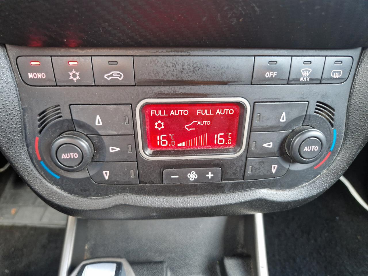 Alfa Romeo MiTo 1.3 JTDm-2 95 CV S&S Distinctive Sport anno 2013