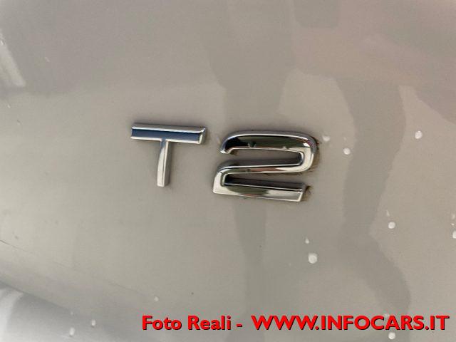 VOLVO XC40 T2 Geartronic Business Iva Esposta compresa