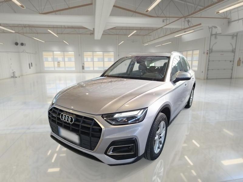 AUDI Q5 40 TDI MHEV Business quattro S tronic