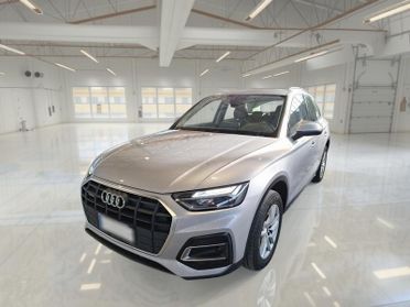 AUDI Q5 40 TDI MHEV Business quattro S tronic
