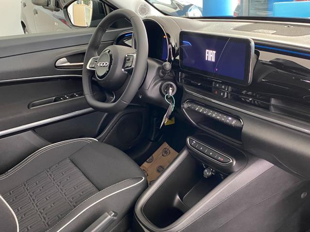 FIAT 600 Hybrid 110 CV DCT MHEV Icon