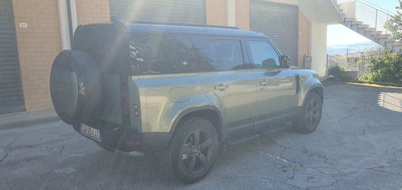 Land Rover Defender 110 3.0D I6 200 CV AWD Auto X-Dynamic SE