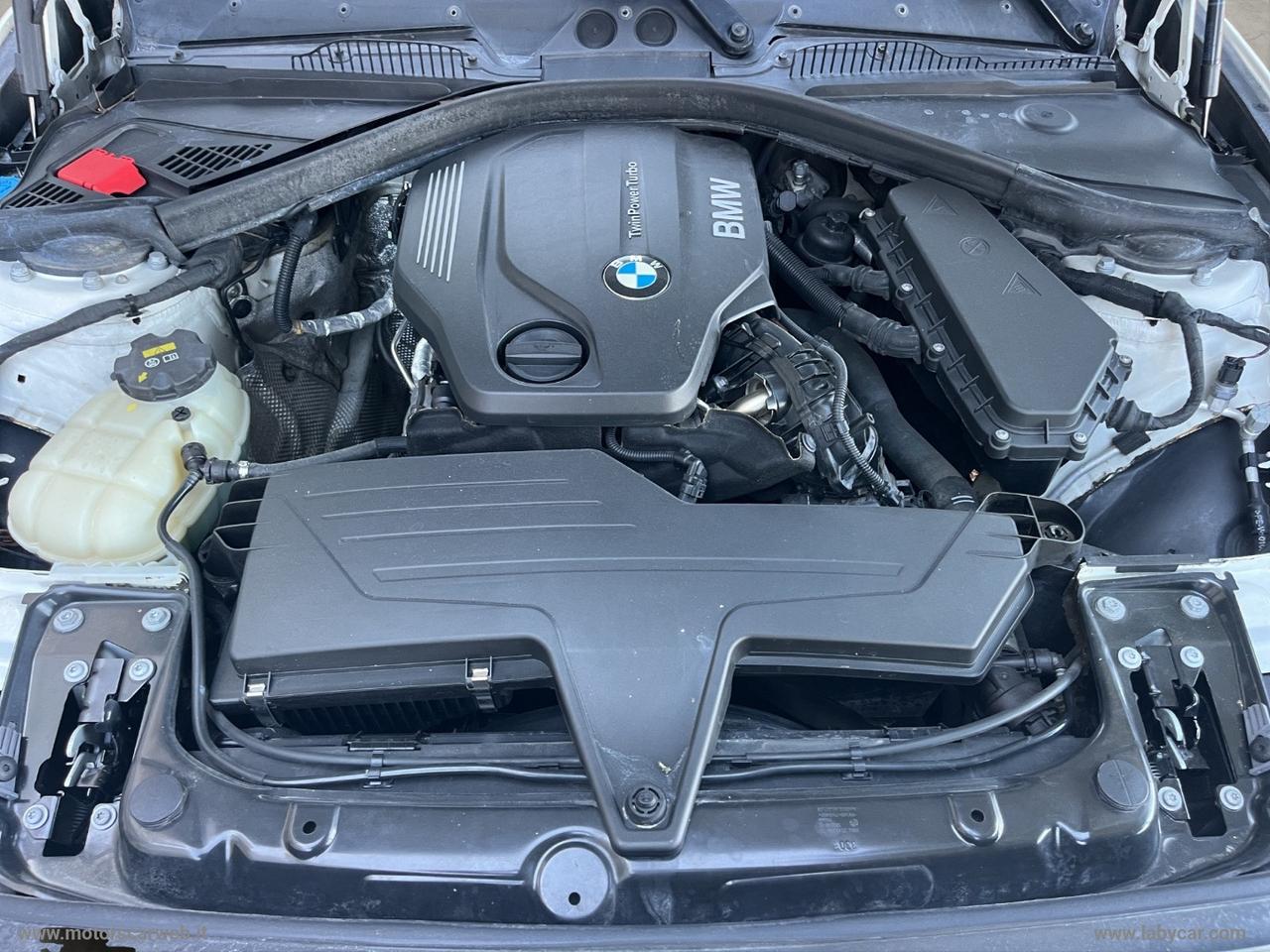 BMW 118d 5p. Urban