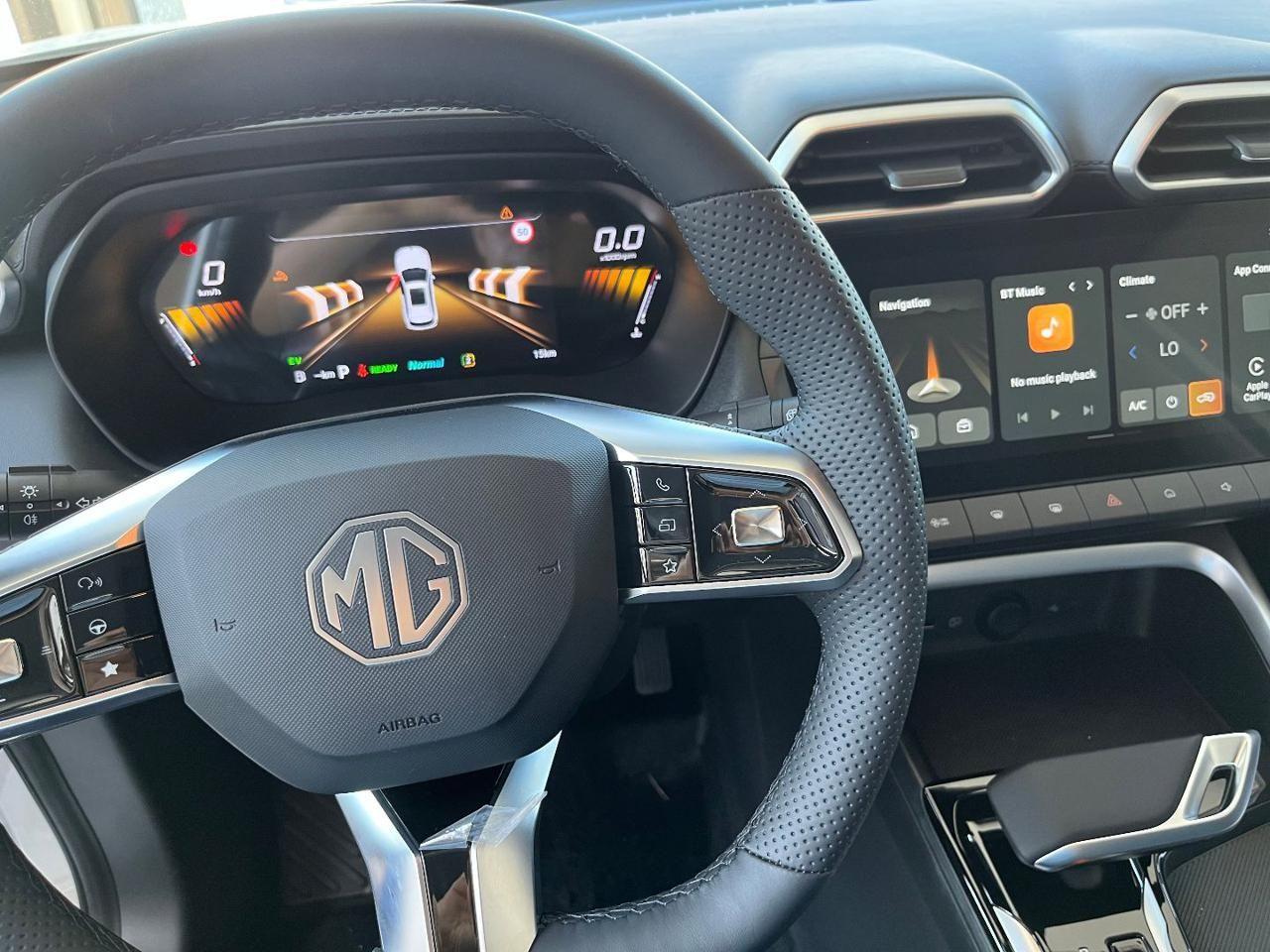MG ZS 1.5 Hybrid+ Luxury/PREZZO REALE/VARI COLORI