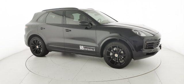 PORSCHE Cayenne 3.0 V6