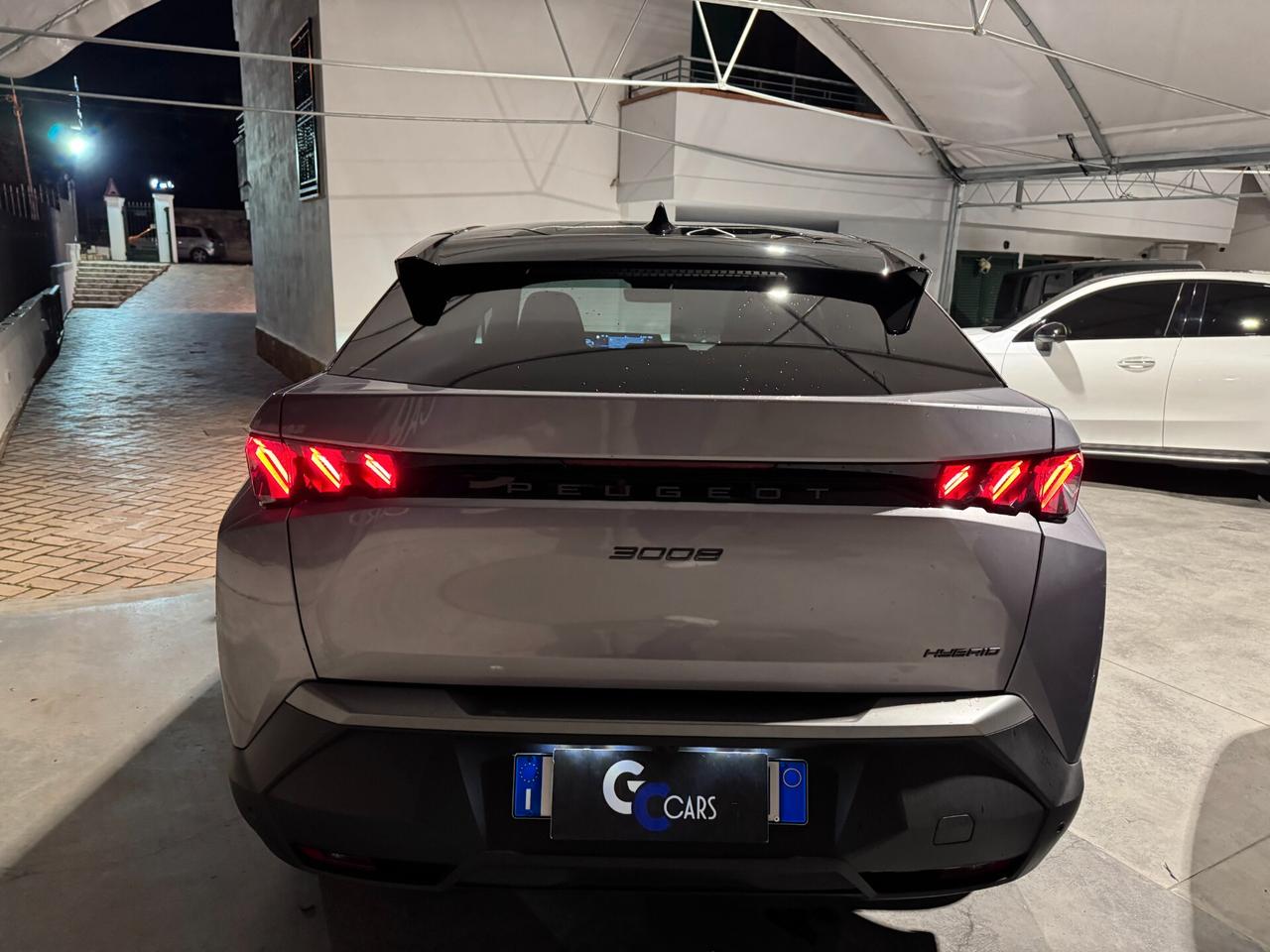 NEW PEUGEOT 3008 GT HYBRID KM0 ITA