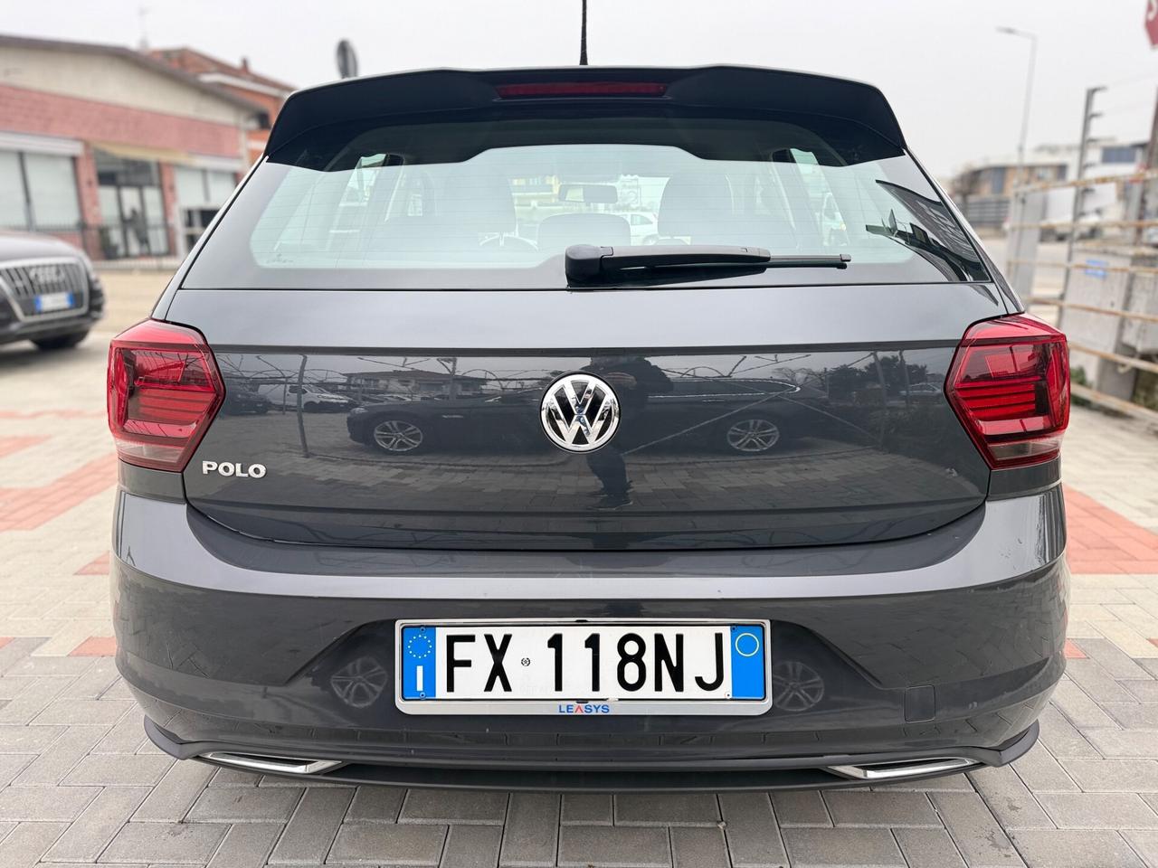 Volkswagen Polo 1.6 TDI 95 CV DSG 5p. R-LINE NEOPATENTATI