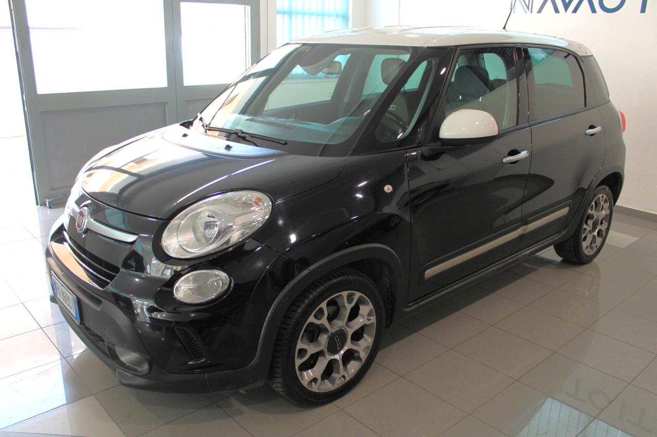 FIAT 500L 1.6 Mjet Trekking - 2013