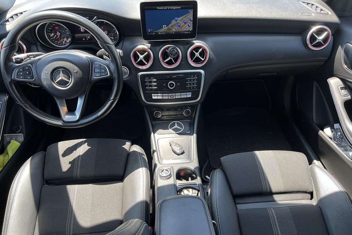 MERCEDES A 180 d Automatic Sport