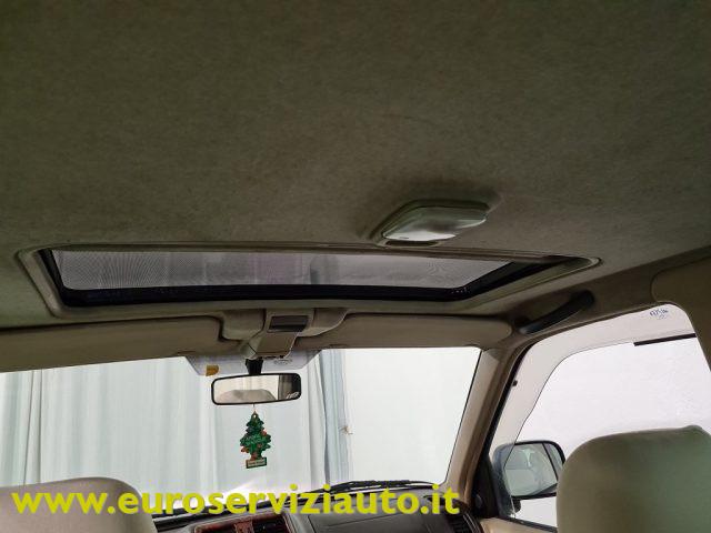 NISSAN Terrano II 2.7 Tdi 3 porte Luxury