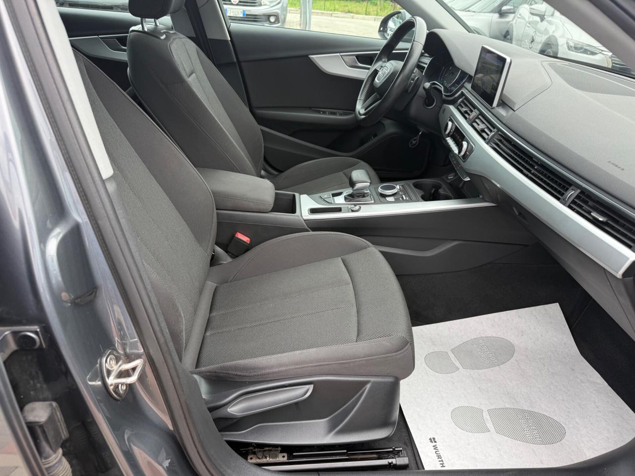 Audi A4 2.0 TDI BERLINA 150 CV ultra S tronic Sport
