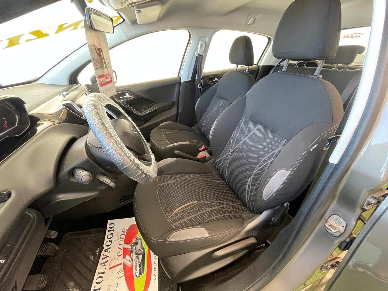 PEUGEOT 208 1.2 BENZINA 82CV