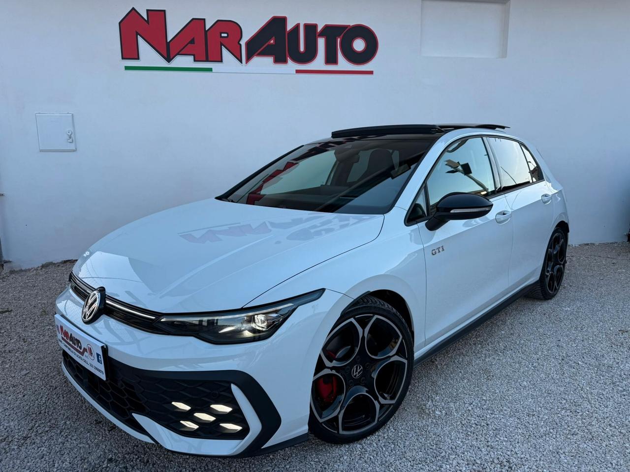 New Volkswagen Golf 8.5 GTI 2.0 TSI 265 CV
