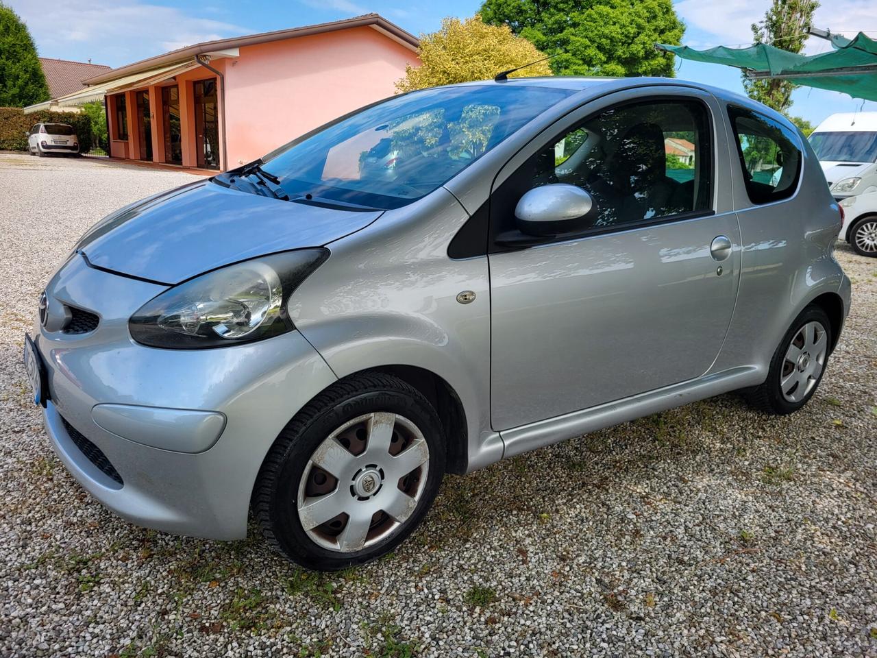 Toyota Aygo 1.0 12V VVT-i 3 porte Sol