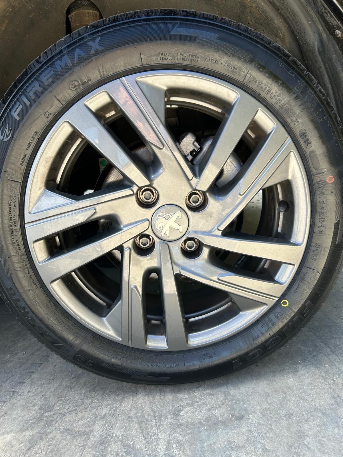 Peugeot 208 BlueHDi 100 Stop&Start 5 porte Active Pack