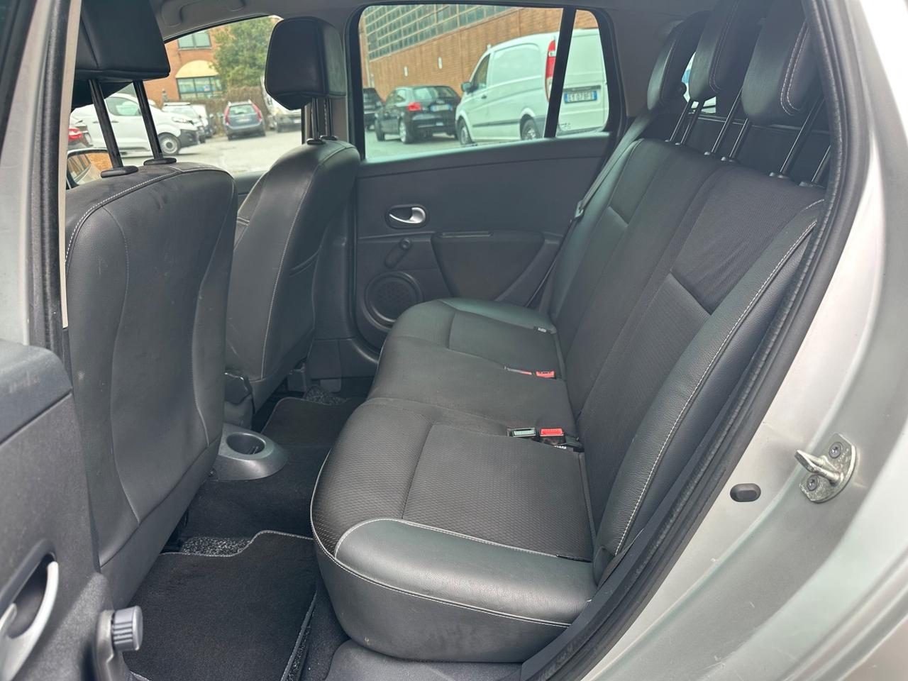 Renault Clio Storia 1.2 16V 5 porte Dynamique