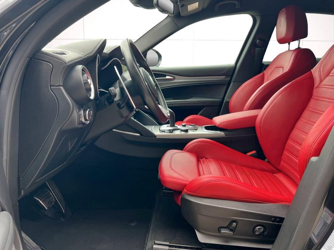 Alfa Romeo Stelvio 2.2 t Veloce Q4 210cv auto